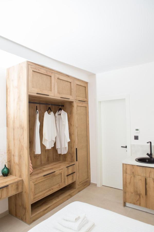 Le Quartier Comfy Studios Parga Exteriör bild